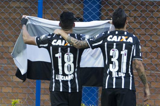 Camisa 18, Luciano, novo ídolo do Timão e que roubou vaga do ídolo Vagner Love