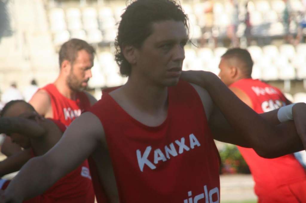 Danilo Bueno teve um estiramento muscular na panturrilha e vai desfalcar o CRB em partida contra o Bragantino
