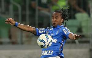 Arouca passa por exames na coxa e deve desfalcar Palmeiras no domingo