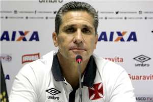 Copa do Brasil: Após vitória na estreia, Jorginho exalta postura vascaína: 'Temos sonhos grandes'