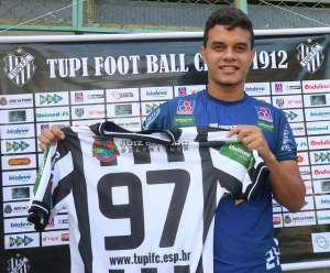 Série C: Tupi apresenta Geraldo, ex-Sampaio Corrêa e XV de Piracicaba