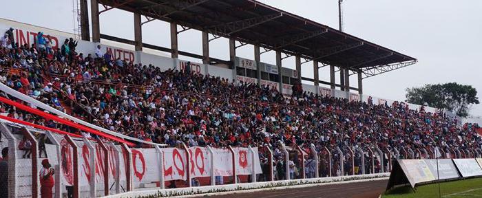 Torcida do Lobo outra vez empurrou a Internacional para vencer o forte Fernandópolis, por 3 a 2