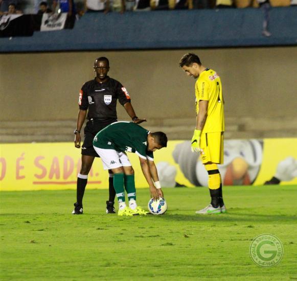 Erik marcou duas vezes diante do Vasco, ambas de penalidade máxima