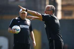 Copa do Brasil: Dorival Júnior sabe que o Santos terá uma batalha dura no Itaquerão na quarta