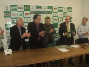 Copa Paulista: Empresário de eventos do Rio Preto, Edvaldo Ferraz é homenageado em coletiva