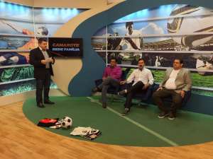 Com Guto Ferreira, 