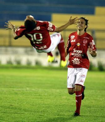 Vila Nova-GO venceu e lidera pelo saldo de gols o Grupo A