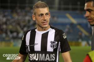 Após negativa, Cruzeiro insiste e tenta tirar volante Uillian Correia do Ceará