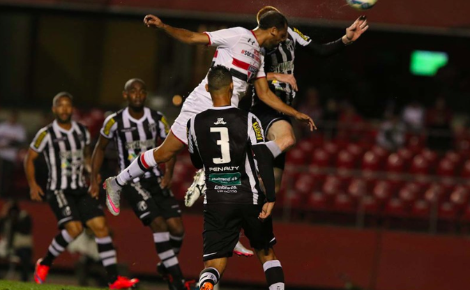 São Paulo e Ceará se enfrentam nesta quarta-feira, no Castelão