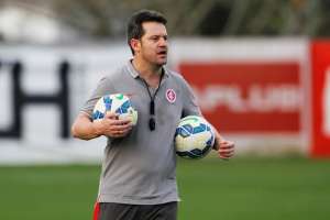 William retorna e será única novidade do Inter no duelo com o Ituano