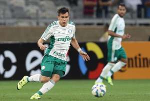 Mouche vibra com retorno aos gramados e projeta “vida nova” no Palmeiras