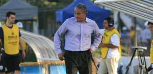 Tite rebate críticas por poupar titulares do Corinthians e diz que não priorizou Brasileirão