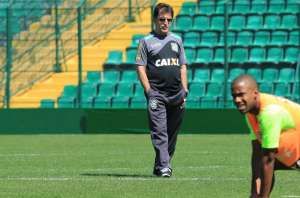 Vasco x Figueirense - Festa da Copa do Brasil foi bonita, mas agora é Brasileirão!