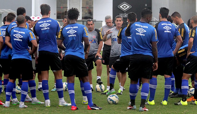 Jorginho tenta motivar Vasco para o milagre no Brasileirão - Foto: Paulo Fernandes/Vasco.com.br