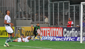 SÉRIE B: Botafogo e América-MG perdem, podem deixar o G4 e o Vitória fica na liderança