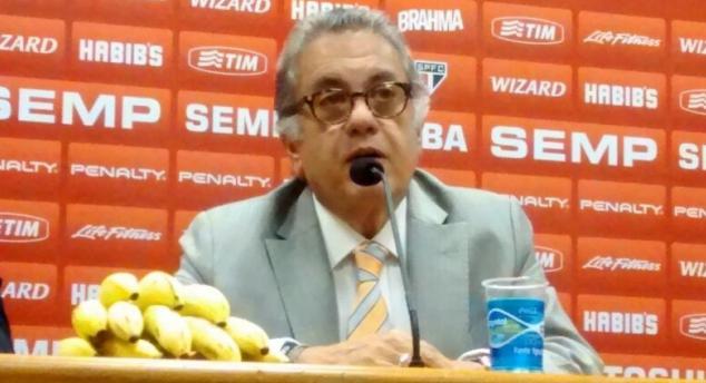 Carlos Miguel Aidar faz gestão complicada num São Paulo abandonado e repleto de dívidas