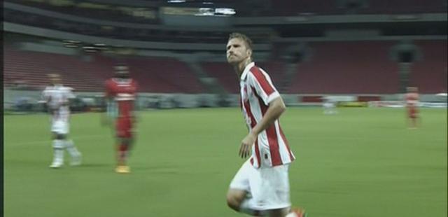 Rafael Pereira, aos 44 do segundo tempo, fez o único gol da vitória do Timbu