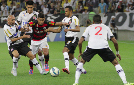 Vasco festejou muito a eliminação do Flamengo na Copa do Brasil, mas segue sem vencer no Brasileiro