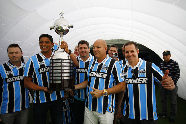 Grêmio 0 x 0 Coritiba - Cansado o Tricolor não supera a boa marcação do Coxa pelo Brasileirão 2 0002050109701 img