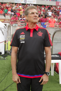 Oswaldo exalta vitória do Flamengo e quebra de marca do Sport