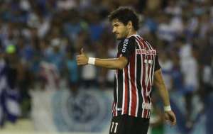 Thiago Mendes revela que Pato confirmou permanência no São Paulo