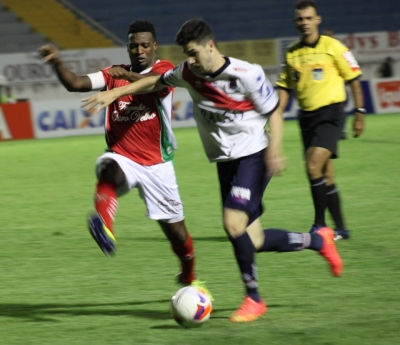 O Paraná jogou para frente e venceu o Boa Esporte fora de casa. - Foto: Boa Esporte Oficial