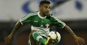 Palmeiras é acusado de calote em compra do lateral Weldinho