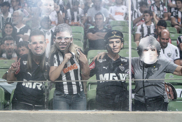 0002050110827 img