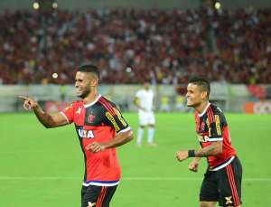 Flamengo 3 x 0 Avaí - Com tranquilidade, Rubro-Negro vence fácil e vê G4 perto