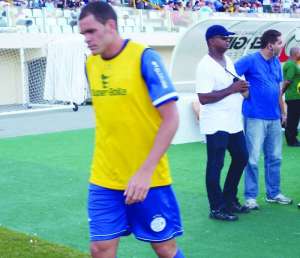 Série C: Valdo retorna e Wallace desfalca o Confiança contra o Vila Nova