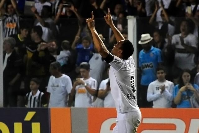Ricardo Oliveira é artilheiro do Brasileirão com 14 gols