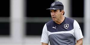 Série B: Com três desfalques, Ricardo Gomes lamenta ter que mudar o Botafogo