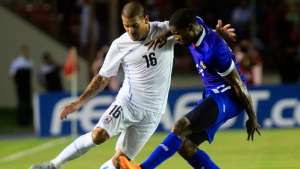 Uruguai marca no fim e vence Panamá em amistoso preparatório para Eliminatórias