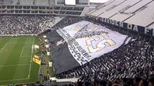 Longe do que o Corinthians queria, Arena será entregue no final do mês