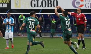 Avaí 0 x 2 Coritiba - Coxa respira e ganha tranquilidade fora da zona