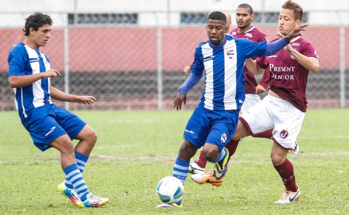 Nacional e Juventus fizeram um jogaço na Comendador Souza, na Barra Funda, no dérbi Juvenal