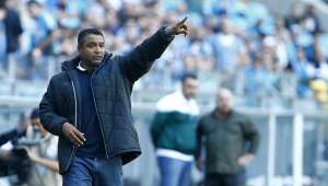 Grêmio oferece aumento salarial a Roger Machado e encaminha renovação do treinador