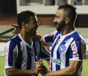 Série B: Elenco do Paysandu viaja para Recife um dia após goleada
