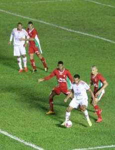 Boa Esporte x Mogi Mirim - Confronto direto do Z4 pode afundar ainda mais o Mogi