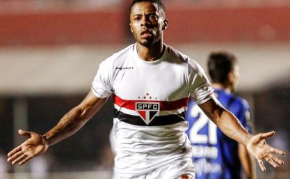 Michel Bastos avaliou setor ofensivo do Santos
