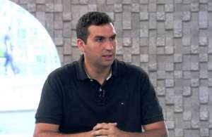 Segundona: Jornalista da Band declara seu amor e torcer por acesso do São Carlos