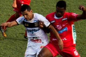 Copa Paulista: Zagueiro do São Bernardo está a um jogo de se igualar ao técnico Wilson Júnior