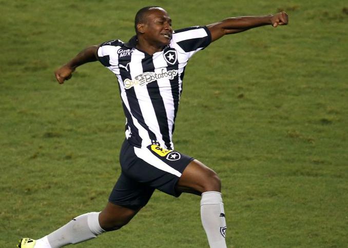 Sassá foi novamente o destaque do Botafogo na partida