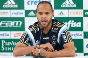Alecsandro garante que chegou a hora de mostrar o seu valor no Palmeiras