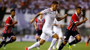Santos e São Paulo apostam no ataque para manter a ascensão no Brasileirão
