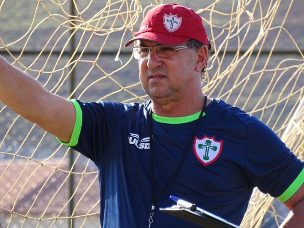 Estevam Soares vem fazendo bom trabalho à frente da Portuguesa