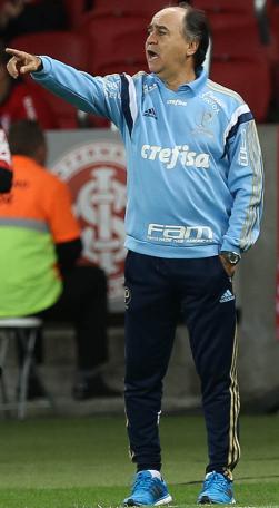 Técnico chamou atenção do grupo já nos vestiários - Césarf Greco, Ag. Palmeiras