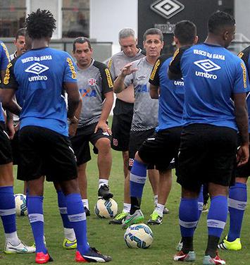 Jorginho levanta moral do time do Vasco: "estamos dentro" 2 0002050112864 img