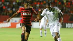 Goiás 1 x 0 Sport - Verdão deixa a zona do rebaixamento e aumenta crise do Leão
