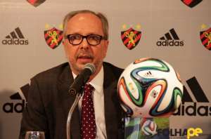 Torcedores expulsos ameaçam a vida do presidente do Sport